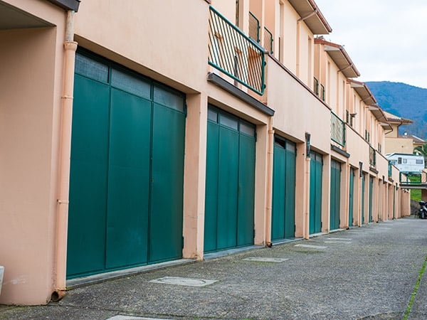 Basculanti-per-box-auto